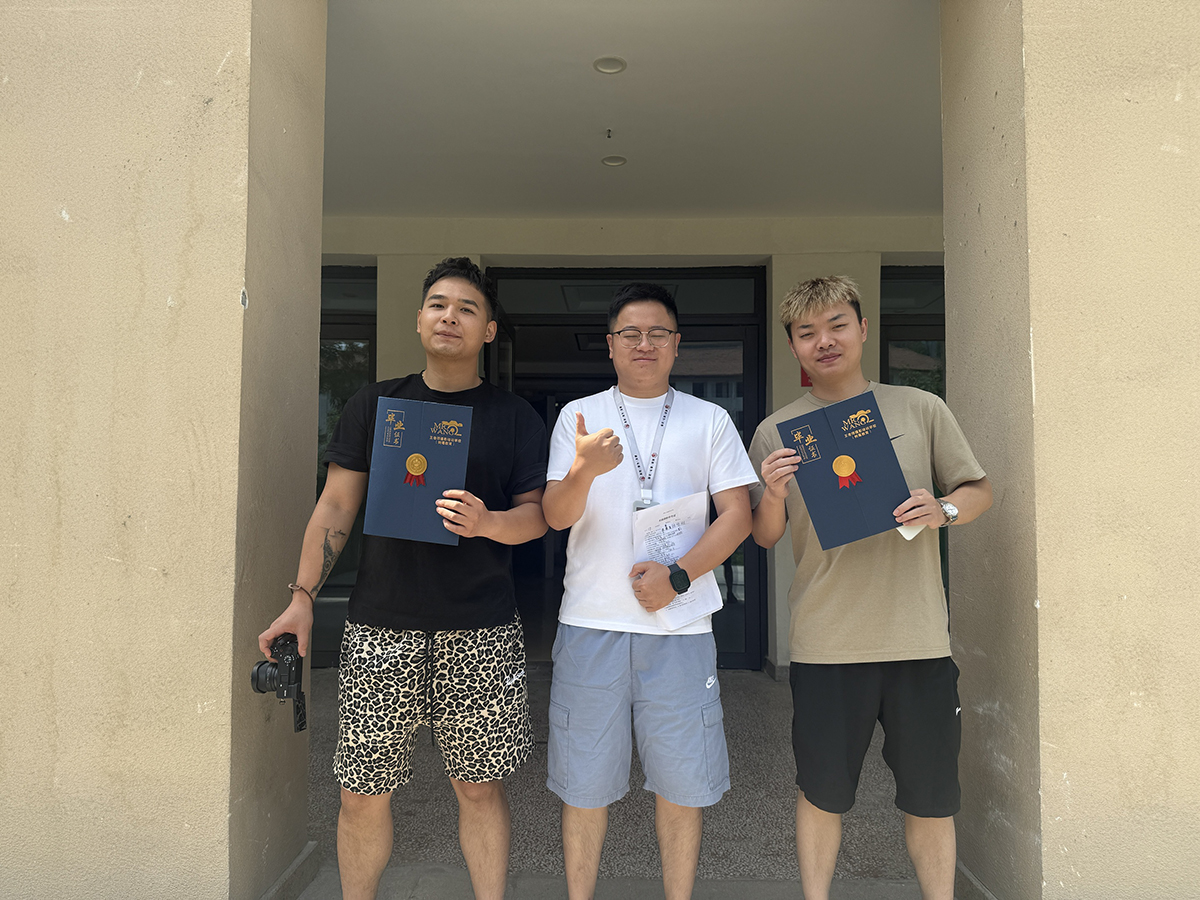 职业摄影师培训课程结业合影